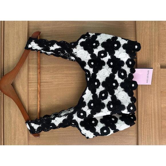 NWT Avec Les Filles Crochet Knit Cropped Tank In Black/White Women’s size XL/XXL - Picture 12 of 12